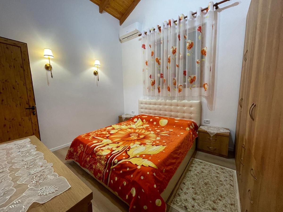 River Escape Villa - Private Beach, Scenic View & Bbq Tepelene المظهر الخارجي الصورة