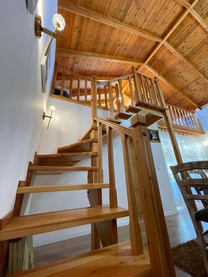 River Escape Villa - Private Beach, Scenic View & Bbq Tepelene المظهر الخارجي الصورة