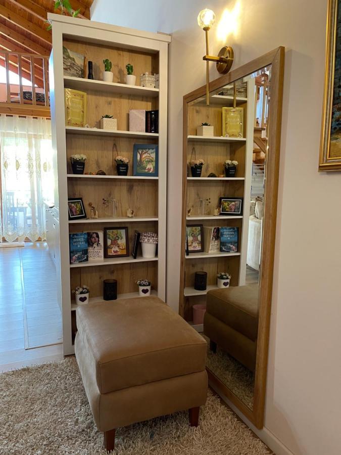 River Escape Villa - Private Beach, Scenic View & Bbq Tepelene المظهر الخارجي الصورة